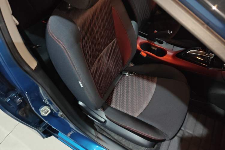 Used Nissan Lannia 2016 1.6L CVT Smart Cool Edition