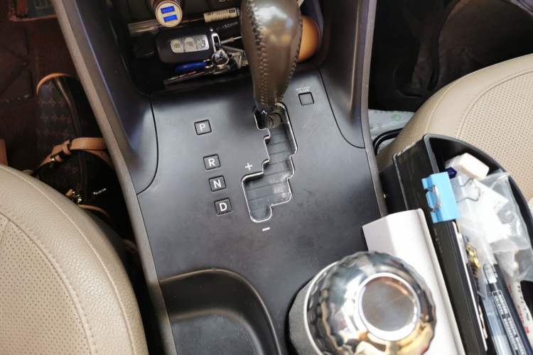 Used Hyundai ix35 2013 2.0L Automatic Two-Wheel Drive Smart GLS China V Standard