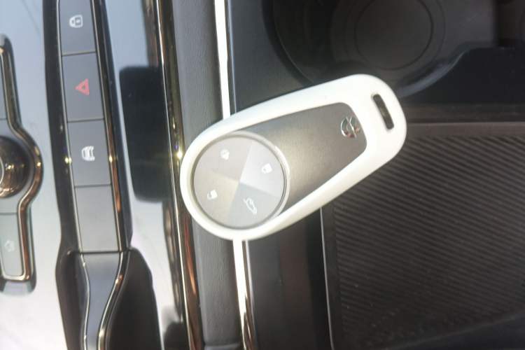 Used Nio ES8 2020 580 km Range Signature Edition Six-Seater Version