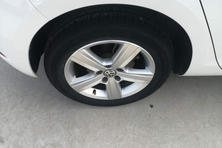 Used Volkswagen Golf 2018 1.6L Automatic Fashion Model