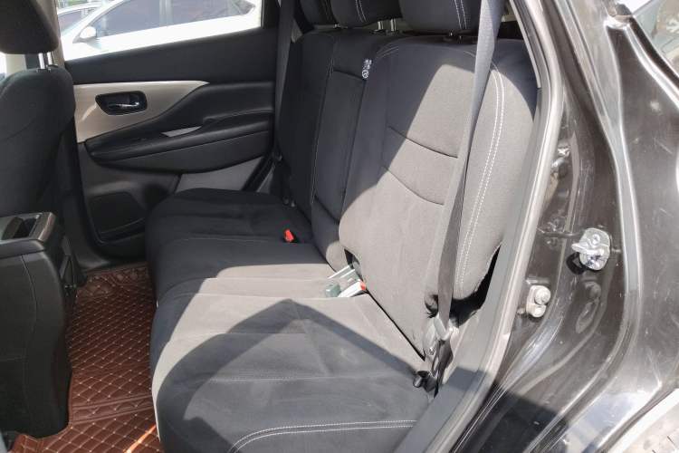 Used Nissan Murano 2019 2.5L XE Two-Wheel Drive Elite Version China VI Standard