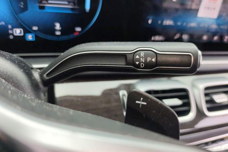 Used Mercedes-Benz GLE 2021 GLE 350 4MATIC Stylish Model Gear Lever
