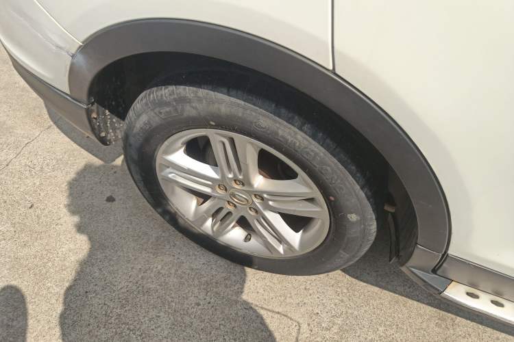 Used GAC Trumpchi GS5 2013 1.8T Automatic Two-Wheel Drive Luxury Edition