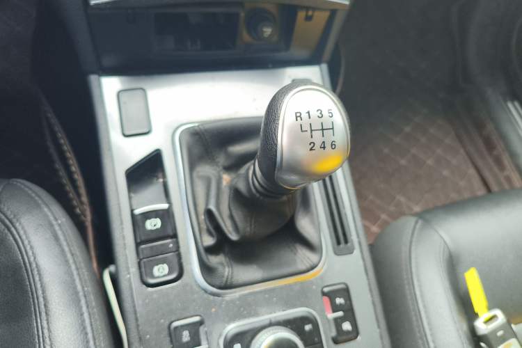 Used Haval H6 Coupe 2016 Blue Label 1.5T Manual Two-Wheel Drive Elite Model
