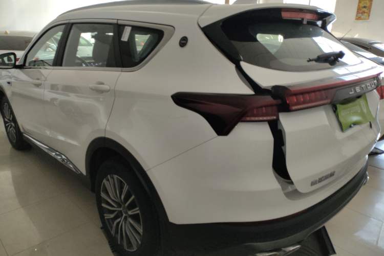 Used JETOUR X70 PLUS 2023 1.6T DCT Stronger 5-Seater
