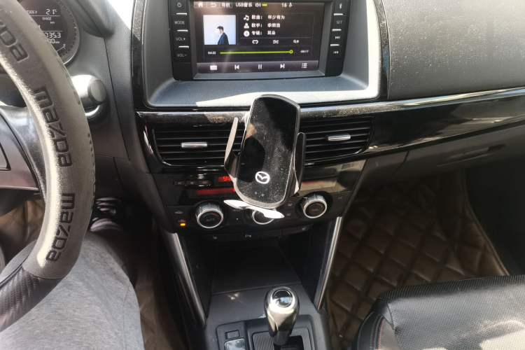 Used Mazda CX-5 2013 2.0L Automatic 4x4 Prestige Edition Audio And AC Panel