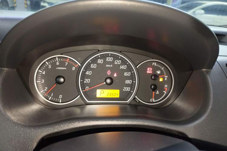 Used Suzuki Swift 2014 1.5L Automatic Fashion Edition