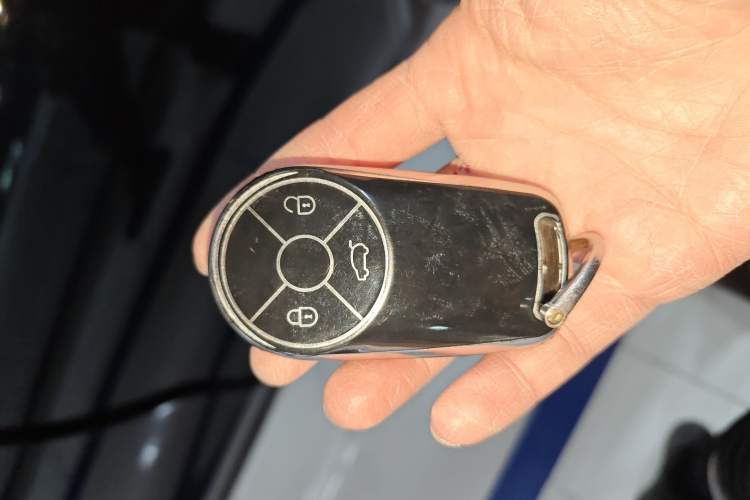 Used ORA Good Cat 2021 400km Standard Range Venus Edition Lithium Iron Phosphate
