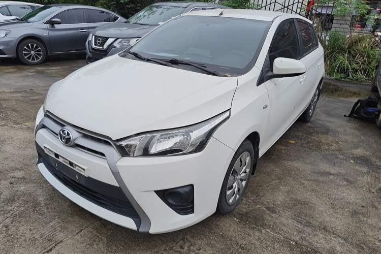 Used Toyota YARiS L Zhi Xuan 2015 1.5E Automatic Charm Edition