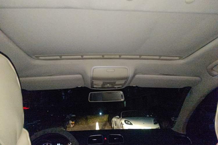 Used Volkswagen Golf 2012 1.6 Manual Comfort Edition
