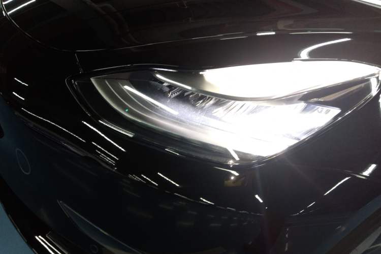 Used Tesla Model 3 2019 Long-Range All-Wheel-Drive Version