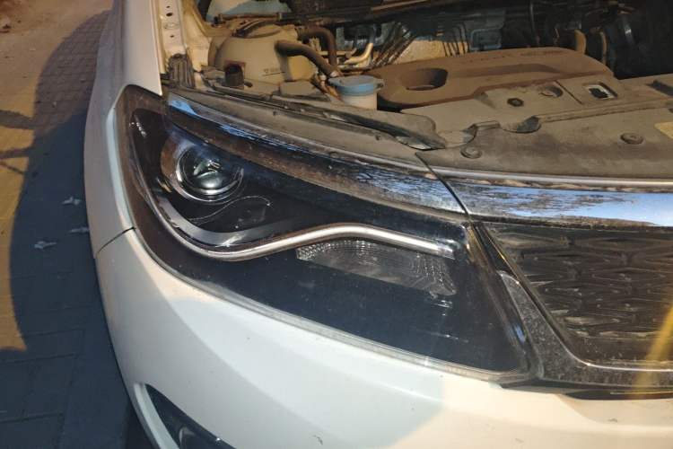 Used Cowin X5 2017 1.5T Manual Luxury Model
