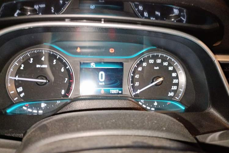 Used Buick GT 2016 15N Automatic Elite Edition Instrument Cluster