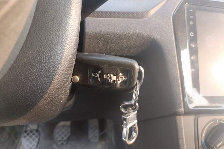 Used Volkswagen Jetta 2015 Value Edition 1.6L Manual Fashionable Style