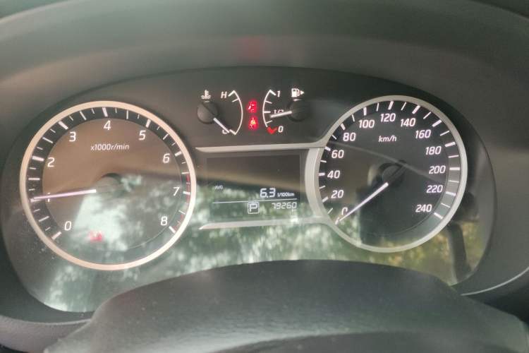 Used Nissan Lannia 2019 1.6L CVT Smart Connect Smart Cool Version China VI Standard
