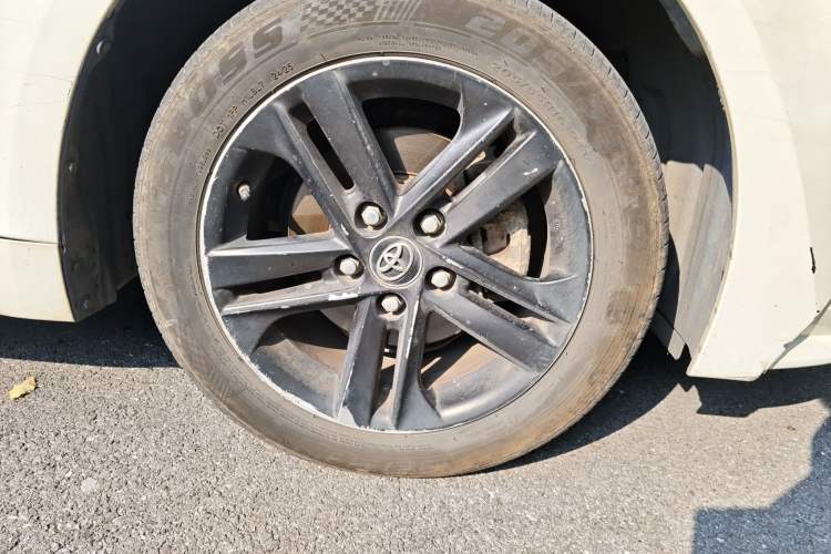 Used Toyota Levin 2019 185T CVT Luxury Edition China VI Standard