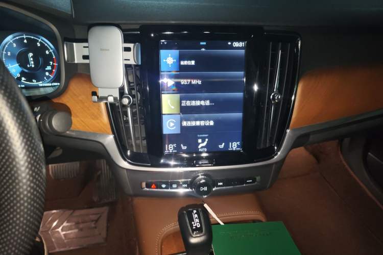 Used Volvo S90 2017 T5 Smart Luxury Edition