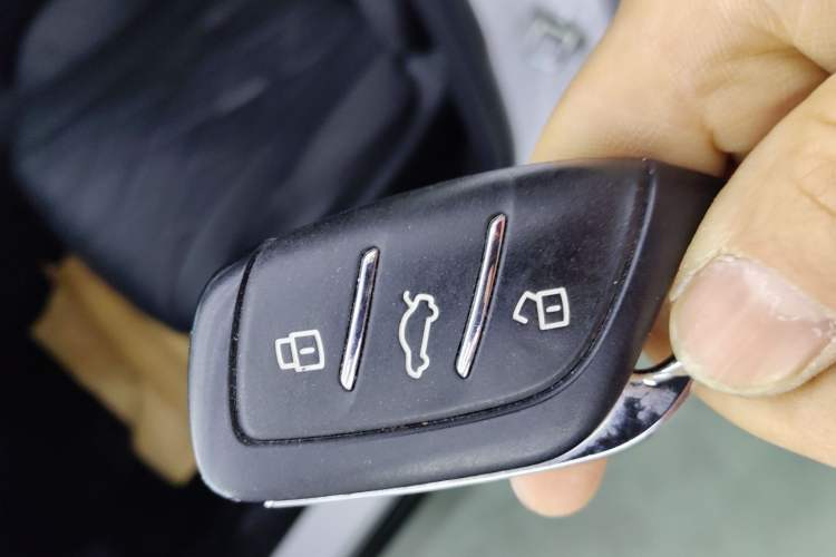 Used Roewe D7 2023 EV 510km Rear-Drive Flagship Edition
