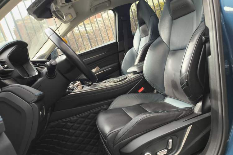 Used Lynk & Co 05 2020 2.0TD Two-Wheel Drive Shine Halo