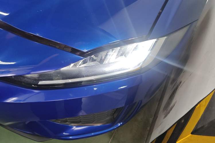 Used Jaguar XEL 2020 2.0T 200PS R-DYNAMIC Youth Sports Edition Left Front Headlight