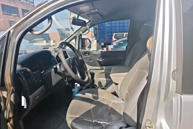 Used FORTHING Lingzhi 2013 M3 1.6L 7-Seater Luxury Model
