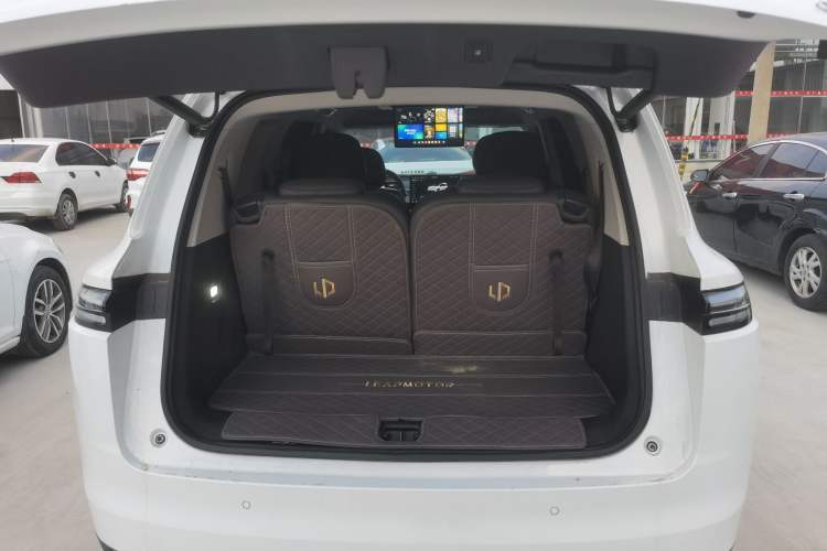 Used Leapmotor C16 2024 All-Electric 580 Luxury Edition
