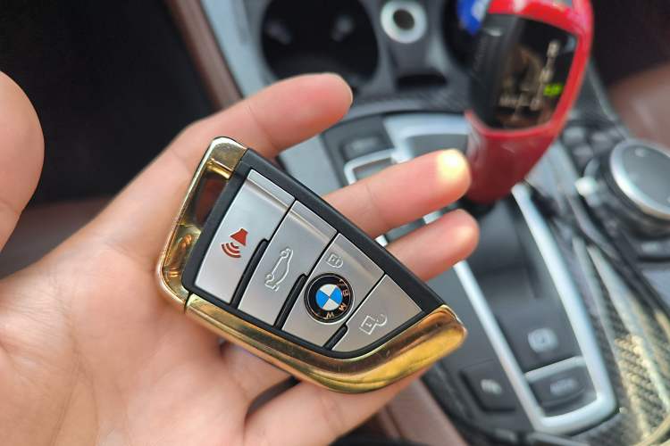 Used BMW 5 Series 2014 520Li Elegant Model