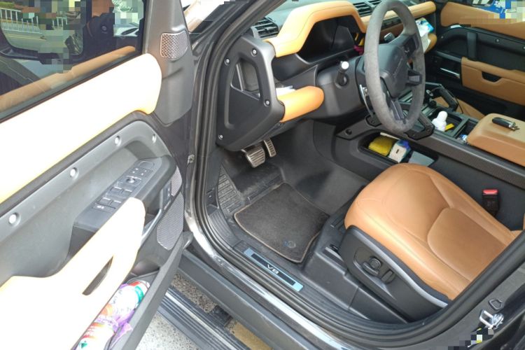 Used Land Rover Defender 2023 Facelift 110 5.0T V8