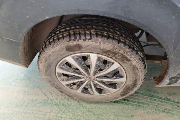 Used Wuling Hongguang New Energy 2024 All-Electric Model 300KM Practical Version