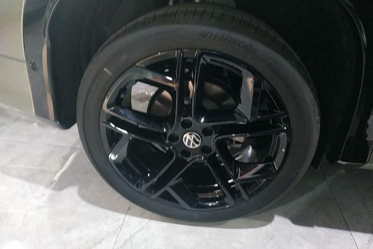 Used Volkswagen Tayron 2025 Tiguan L 380TSI 4Motion Luxury Easy Package