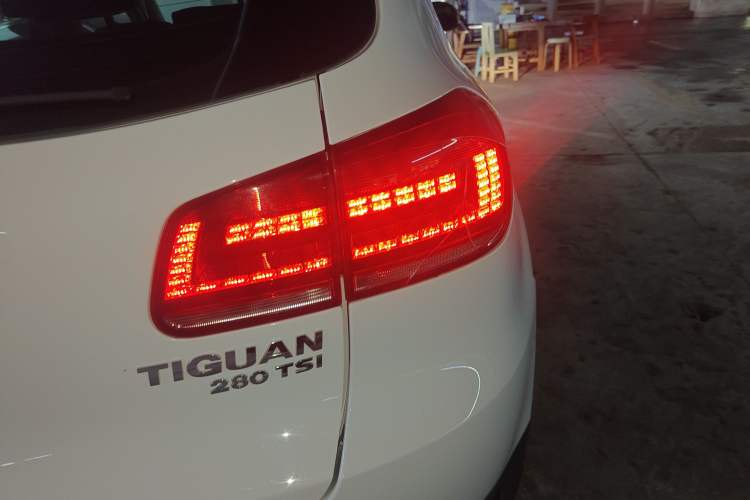 Used Volkswagen Tiguan 2016 280TSI Automatic Two-Wheel-Drive Silk Road Style Edition