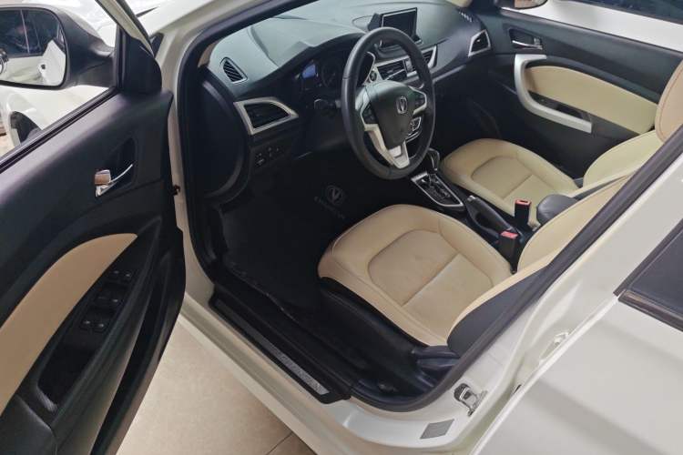 Used CHANGAN Alsvin V7 2016 1.6L Automatic Enjoyment Model China V Standard Driver Seat