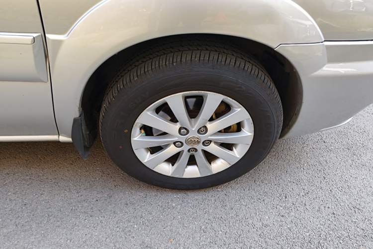 Used Buick GL8 2014 2.4L Classic Edition
