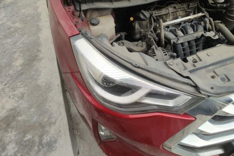 Used JAC Group Refine S3 2017 1.6L CVT Smart Connect Model