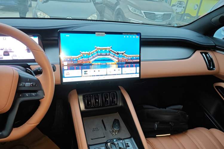 Used BYD Song L EV 2025 662 km Advanced Intelligent Driving Version
