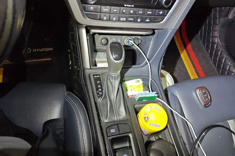 Used Hyundai Sonata 2016 2.0L Hybrid HL Luxury Version
