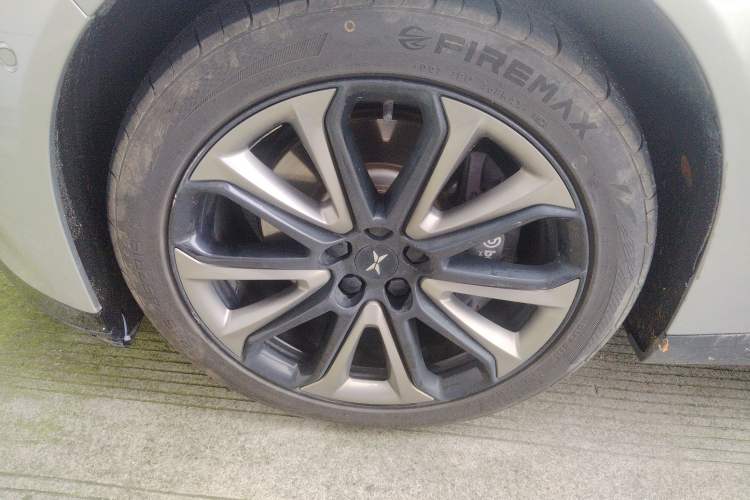 Used XPeng P7 2022 670N+ Left Front Wheel Hub