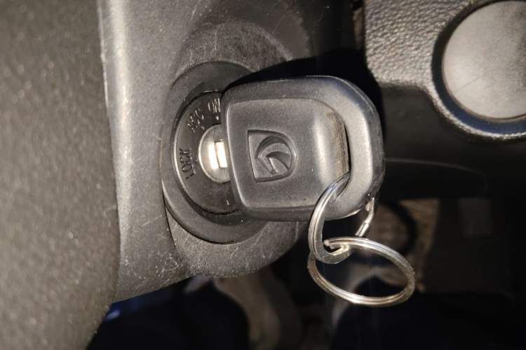 Used Baojun 310 2016 1.2L Manual Luxury Model
