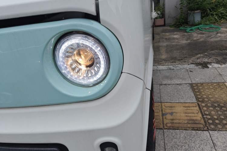 Used Chengshi 01 2021 Wealth Edition + 3.3KW Air Conditioner Single-Row Enclosed Van Two-Seater Dual Batteries