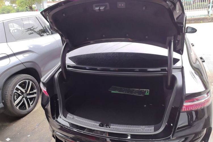 Used BYD Seal 2022 700 km Long-Range Rear-Wheel-Drive Version