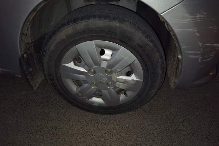 Used CHANGAN KAICHENG Ounuo S 2014 1.3L Happiness Model Right Front Wheel Hub