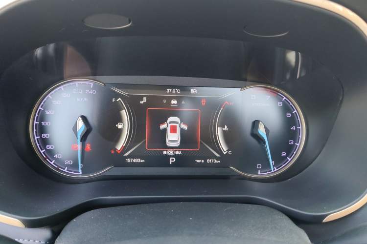 Used CHANGAN OSHAN COS1 2018 1.5T Automatic Smart 7-Seater Instrument Cluster