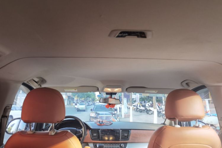 Used SAIC MAXUS G10 2016 2.0T Automatic Elite Edition
