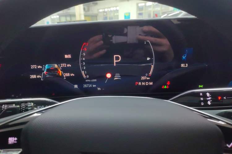 Used Cadillac GT4 2023 25T Luxury Model