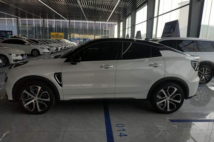 Used Lynk & Co 05 2022 2.0TD Four-Wheel Drive Dynamic Halo
