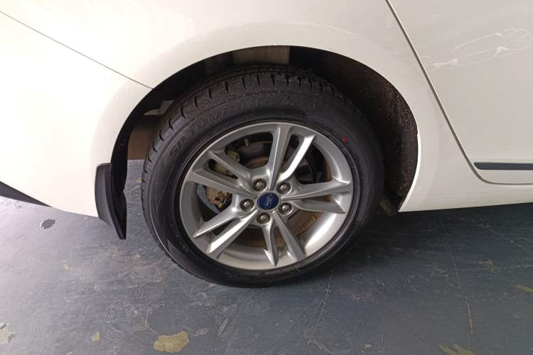 Used Ford Escort 2019 Revised Version 1.5L Automatic Enjoyment Type China VI Standard