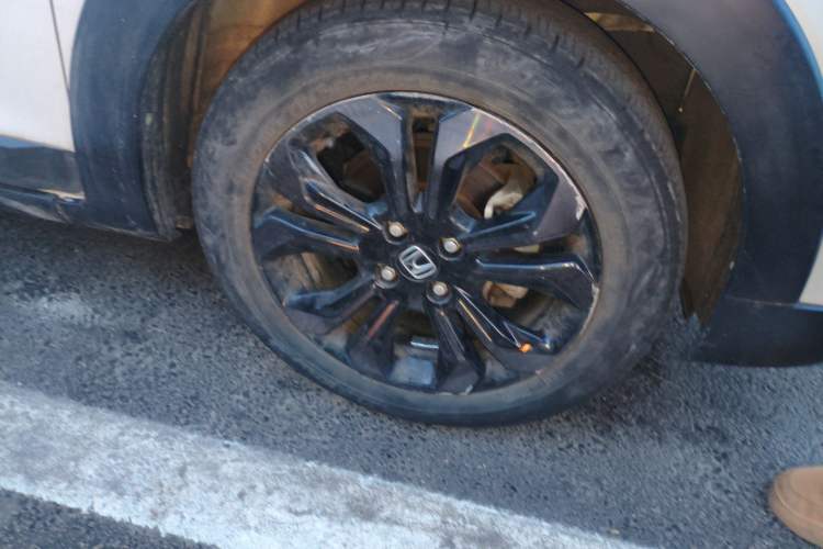 Used Honda LIFE 2021 1.5L CVT CRO-S Fun Edition Right Front Wheel Hub