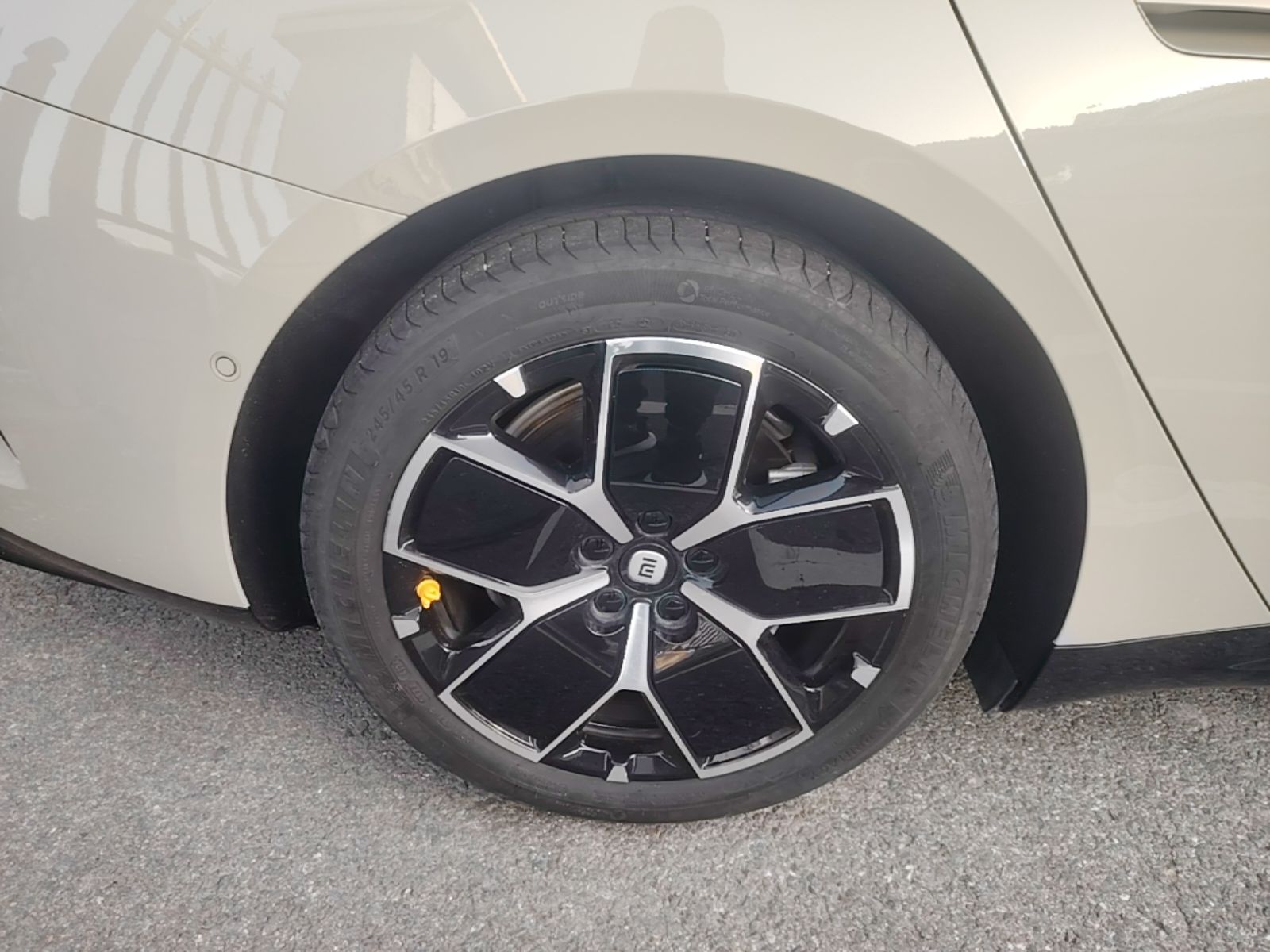 Xiaomi Auto SU7 2024 Rear-Drive Long-Range Intelligent Driving Version — снимка 11