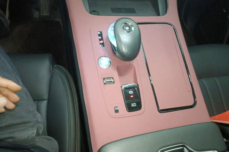 Used GAC Trumpchi M8 2023 Zongshi Series 400T Flagship Edition Gear Lever