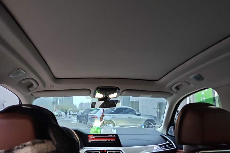 Used BMW X7 2019 xDrive40i Luxury Package with Leading Features